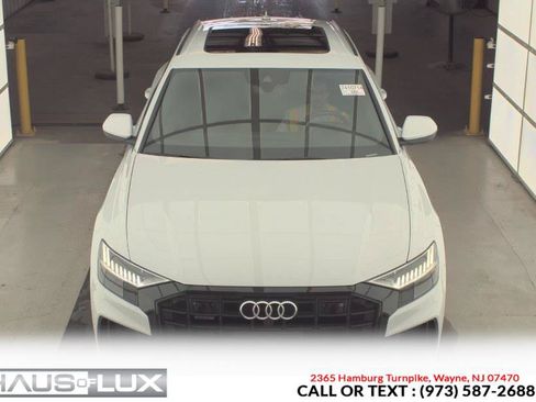 Used 2021 Audi Q8 Premium Plus w/ Premium Plus Package AWD/4WD image 2