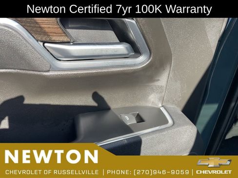 Used 2025 Chevrolet Silverado 1500 LT AWD/4WD image 37