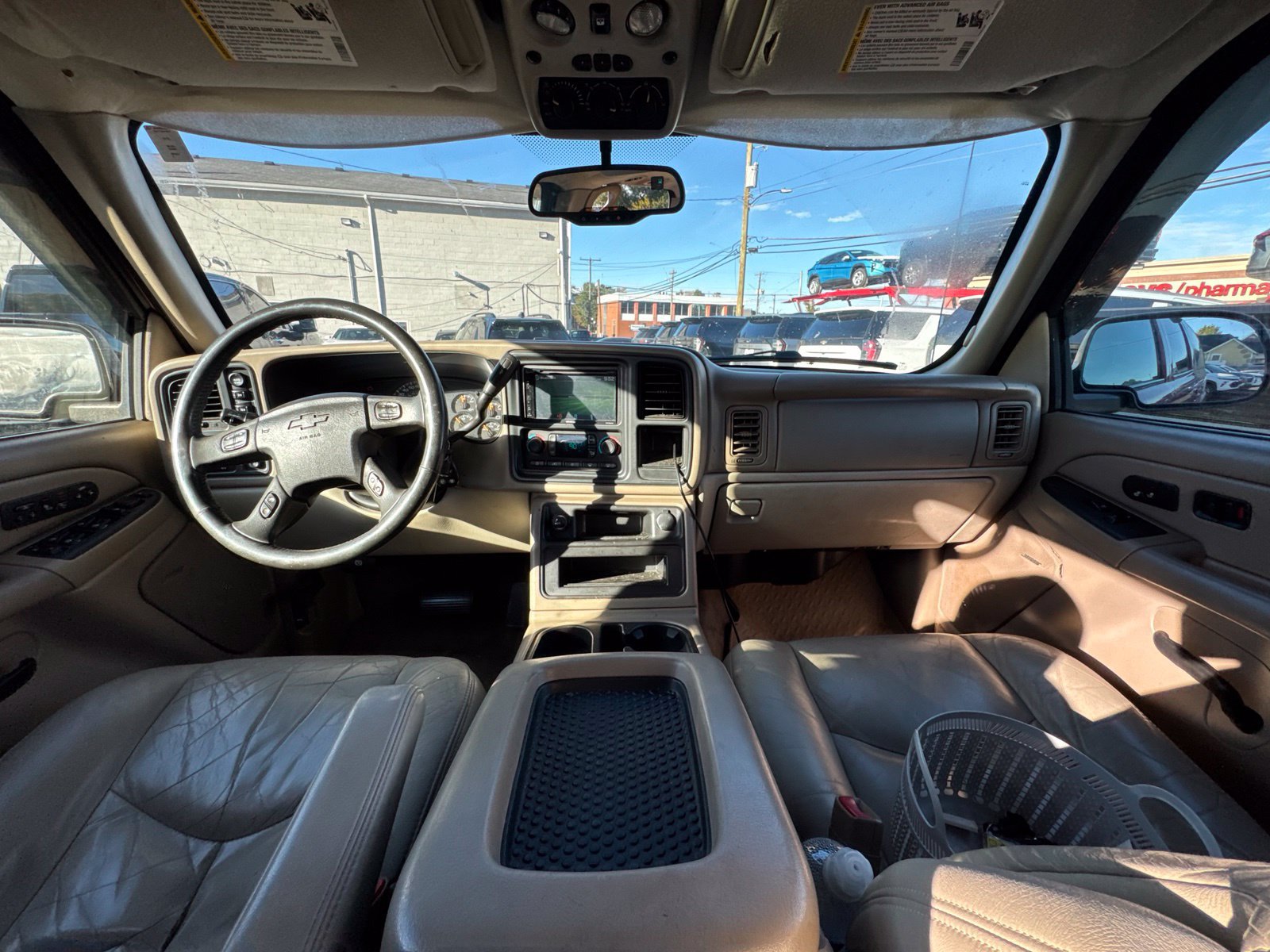 Used 2004 Chevrolet Suburban LT w/ Preferred Equipment Group AWD/4WD image 28
