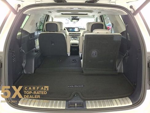 Used 2024 Hyundai Palisade Calligraphy image 33