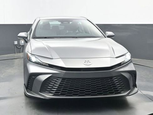 Used 2026 Toyota Camry SE image 19