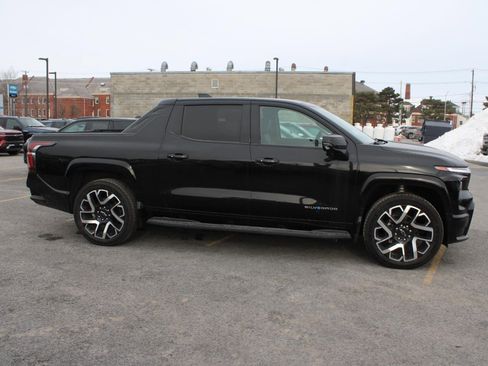 New 2024 Chevrolet Silverado EV RST AWD/4WD image 71