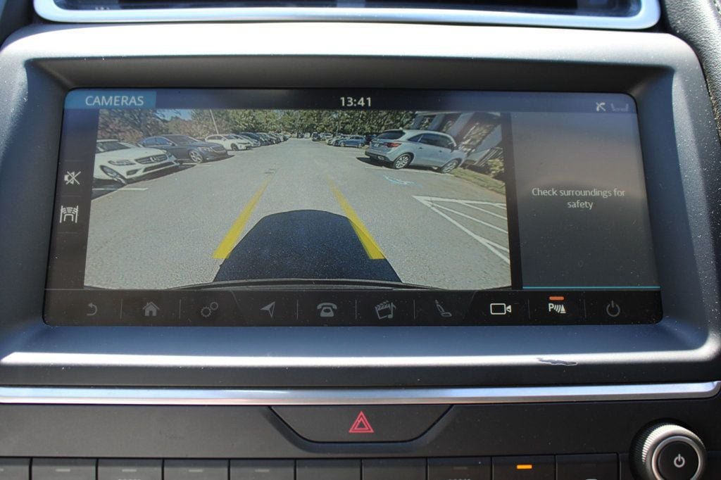 Used 2020 Jaguar E-PACE AWD/4WD image 20