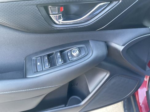 Certified 2025 Subaru Outback Premium image 23