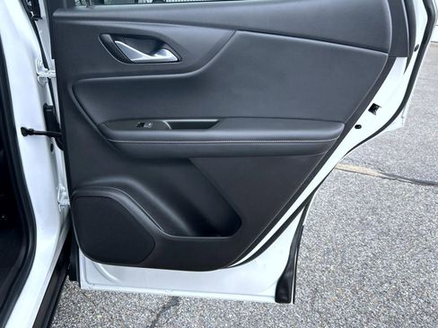 Certified 2023 Chevrolet Blazer LT w/ Convenience Package image 20
