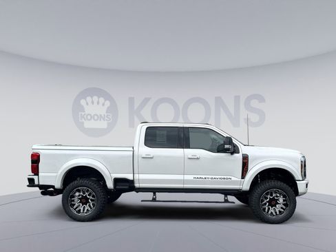 New 2025 Ford F250 Lariat w/ Lariat Ultimate Package image 8