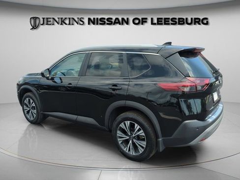 Certified 2023 Nissan Rogue SV w/ SV Premium B Package AWD/4WD image 7