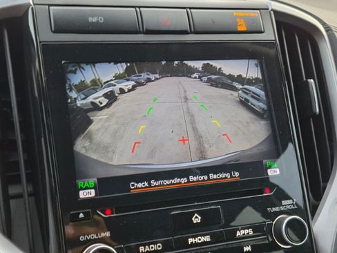 Used 2019 Subaru Ascent Premium AWD/4WD image 16