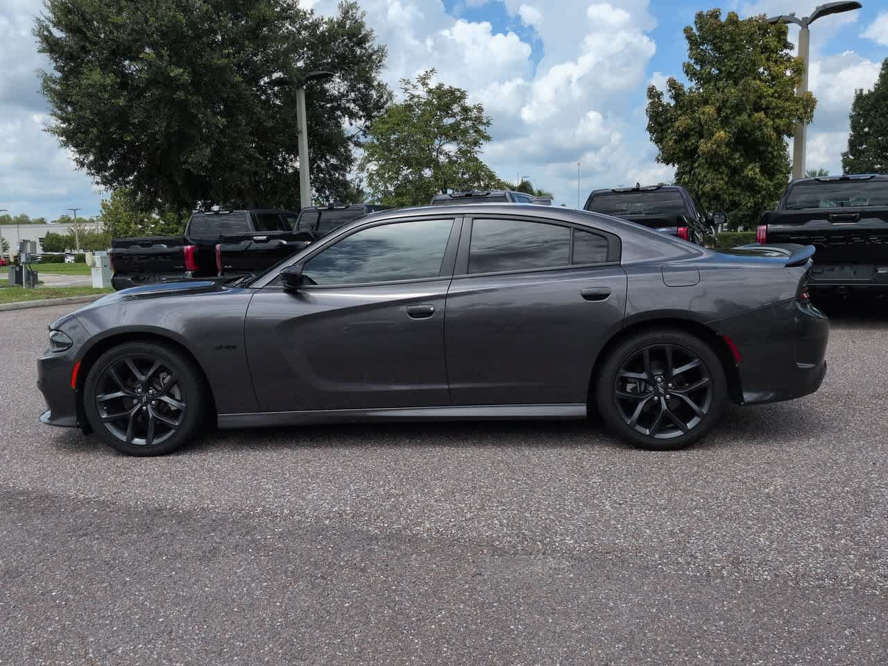 Used 2023 Dodge Charger R/T w/ Blacktop Package RWD image 3