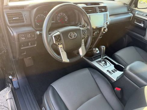 Certified 2021 Toyota 4Runner SR5 Premium w/ Moonroof Package AWD/4WD image 13