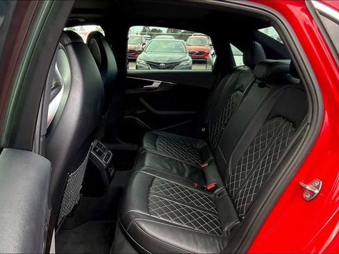 Used 2018 Audi S4 Premium Plus w/ Navigation Package image 19