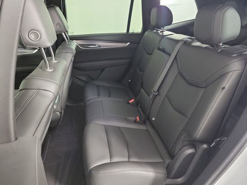 Certified 2024 Cadillac XT6 Luxury w/ LPO, Floor Liner Package FWD image 12
