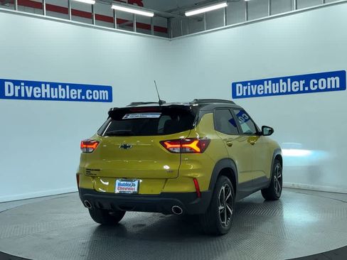 Used 2023 Chevrolet TrailBlazer RS w/ Sun and Liftgate Package AWD/4WD image 9