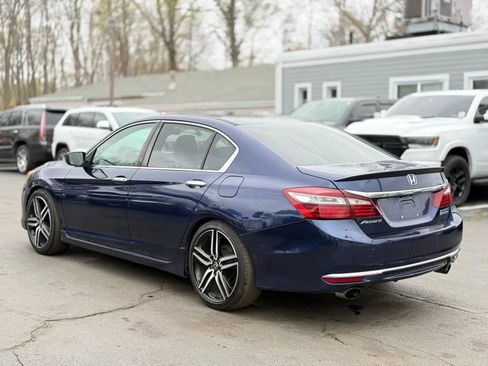 Used 2017 Honda Accord Sport Special Edition image 7