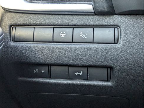 Used 2022 Nissan Rogue Platinum w/ Head-Up Display Package FWD image 20