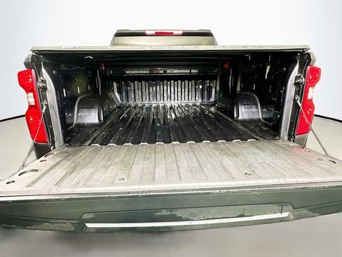 Used 2024 Chevrolet Silverado 1500 LT AWD/4WD image 27