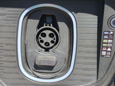 New 2026 Cadillac Escalade IQL Sport 1 AWD/4WD image 22