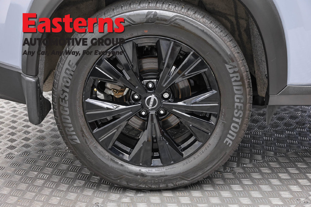 Used 2023 Nissan Rogue SV w/ SV Premium B Package AWD/4WD image 29