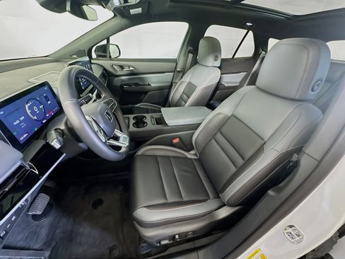 Used 2025 Honda Prologue Touring image 13