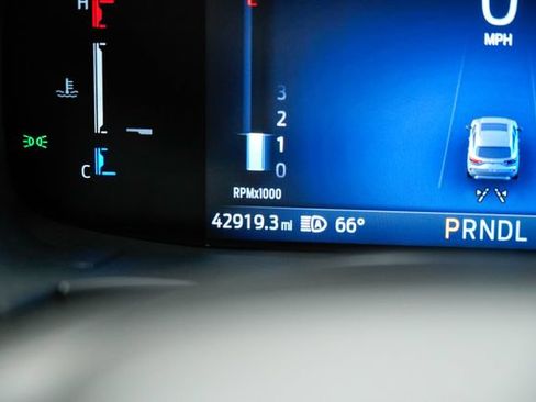 Used 2025 Ford Escape ST-Line Select AWD/4WD image 34