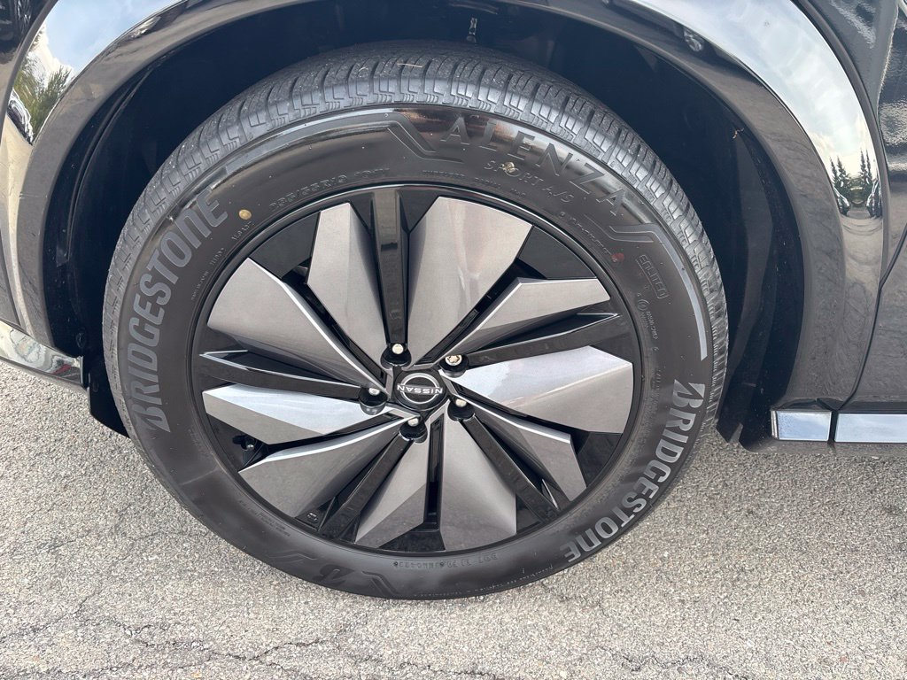 Certified 2023 Nissan Ariya AWD image 12