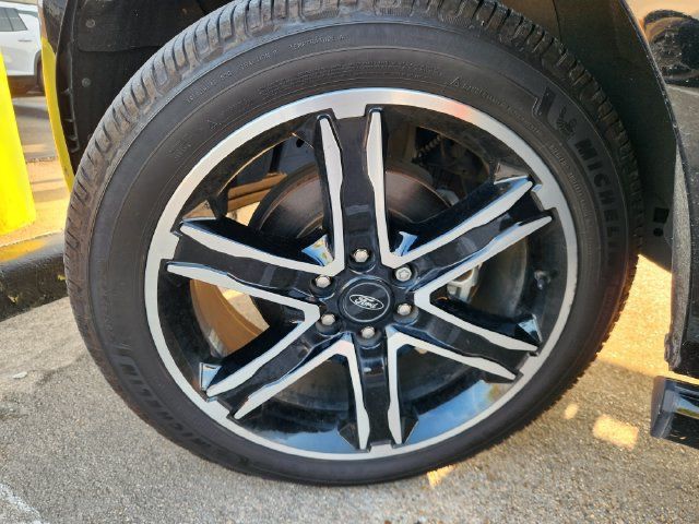 Used 2021 Ford Expedition Limited RWD image 9