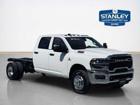 New 2026 RAM 3500 Tradesman AWD/4WD image 1