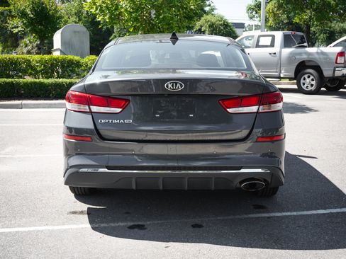 Used 2019 Kia Optima LX FWD image 9