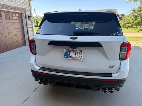 Used 2020 Ford Explorer ST w/ ST Street Pack AWD/4WD image 7