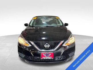 Used 2018 Nissan Sentra SV FWD video 2