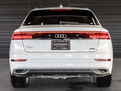 Used 2023 Audi Q8 Premium w/ Convenience Package AWD/4WD image 15