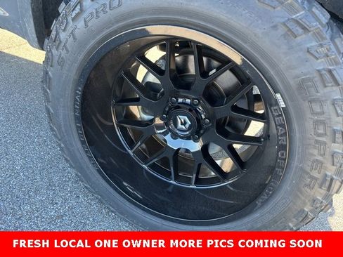 Used 2018 Ford F150 XLT w/ Equipment Group 302A Luxury image 7