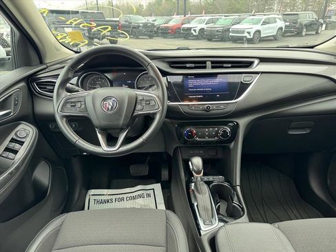Used 2020 Buick Encore GX Preferred w/ Cold Weather Comfort Package image 12