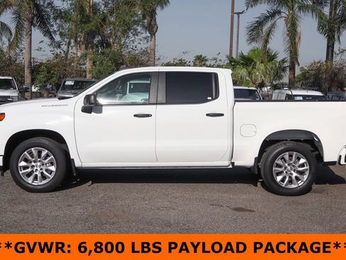 Used 2021 Chevrolet Silverado 1500 Custom image 5