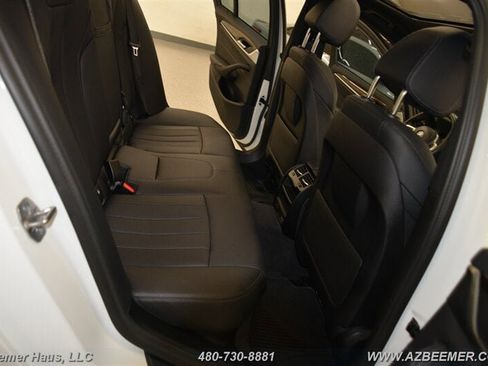 Used 2022 BMW 530i w/ M Sport Package image 23