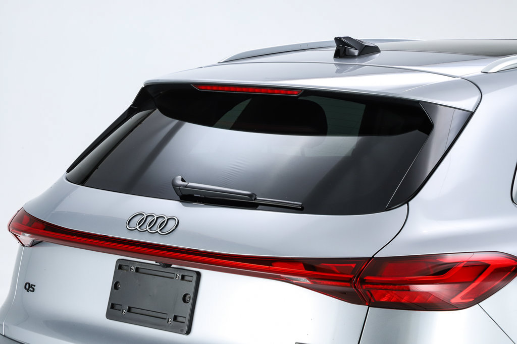 Used 2025 Audi Q5 Prestige AWD/4WD image 22