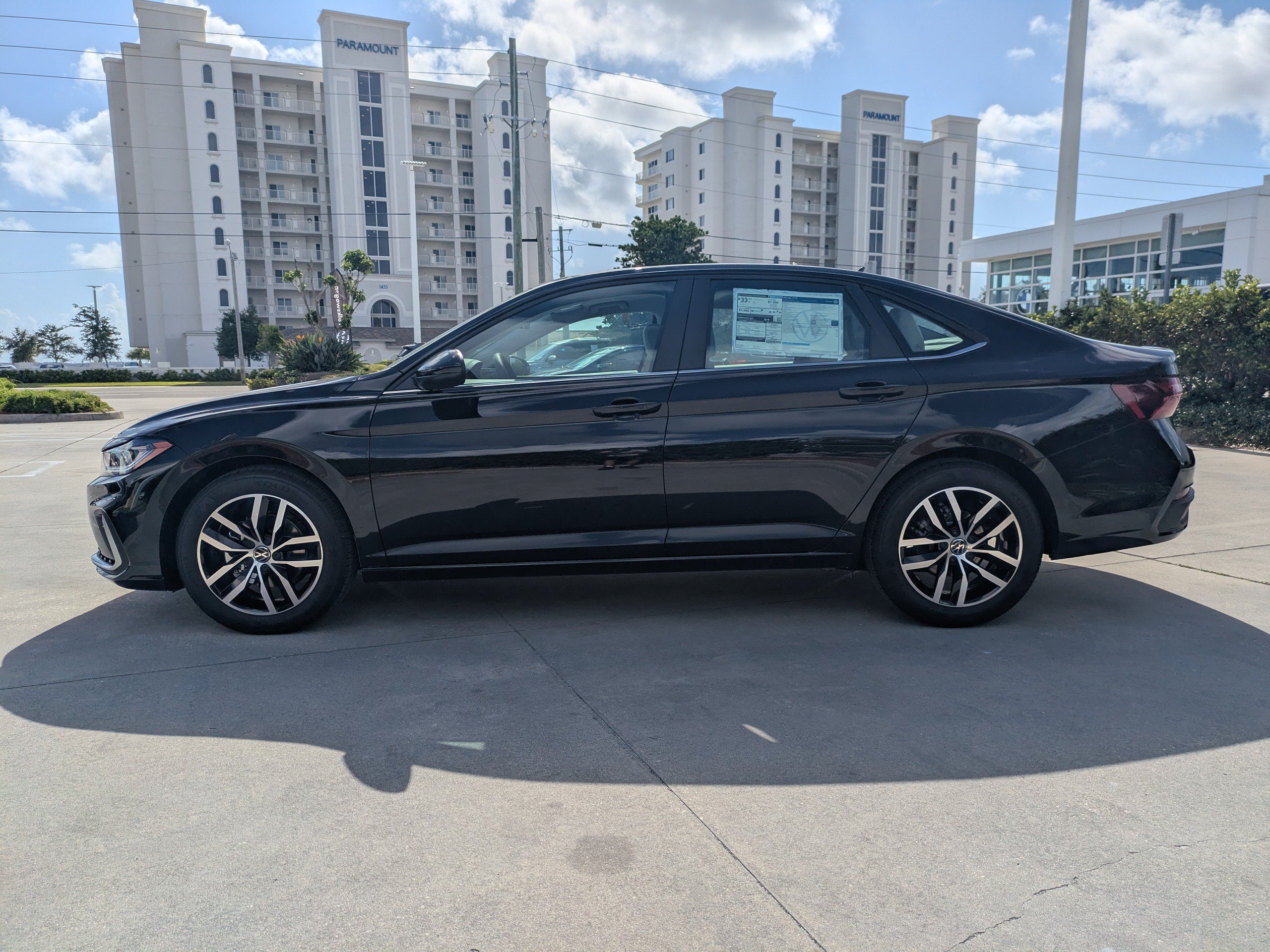 New 2026 Volkswagen Jetta SE FWD image 7