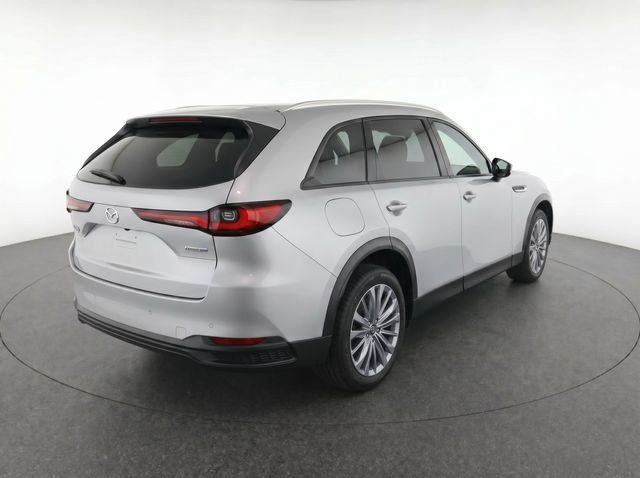 Used 2024 MAZDA CX-90 Plug-In Hybrid w/ Preferred AWD/4WD image 4