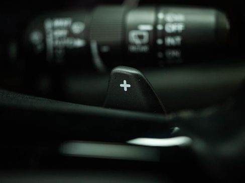Used 2023 Honda Pilot Elite image 21