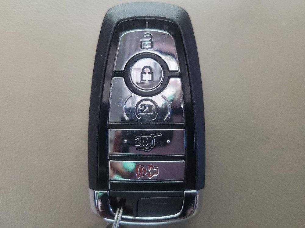 Used 2022 Lincoln Nautilus Reserve FWD image 32