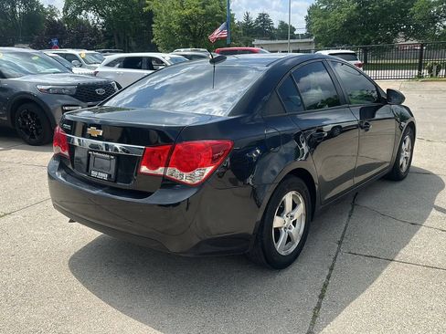 Used 2016 Chevrolet Cruze LS FWD image 5