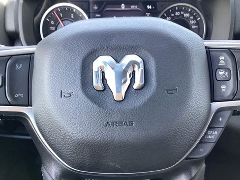 New 2026 RAM 2500 Big Horn AWD/4WD image 30