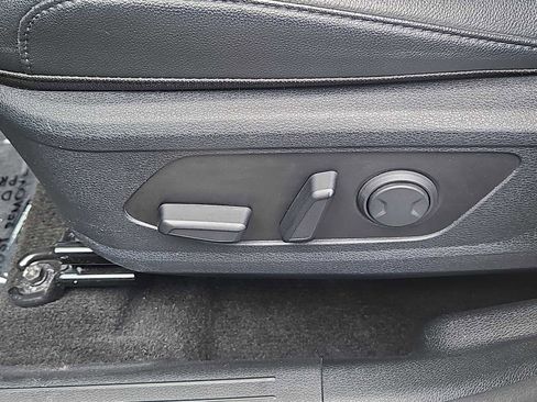 Used 2025 Kia Sportage SX AWD/4WD image 23