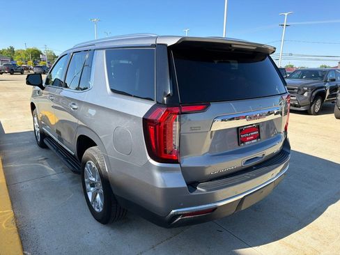 Used 2022 GMC Yukon SLT w/ SLT Premium Package AWD/4WD image 7