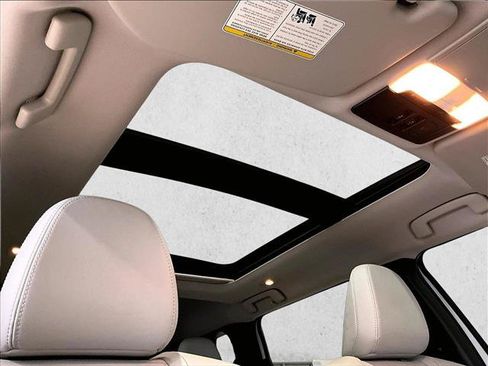 Used 2023 Mitsubishi Outlander SEL FWD image 17