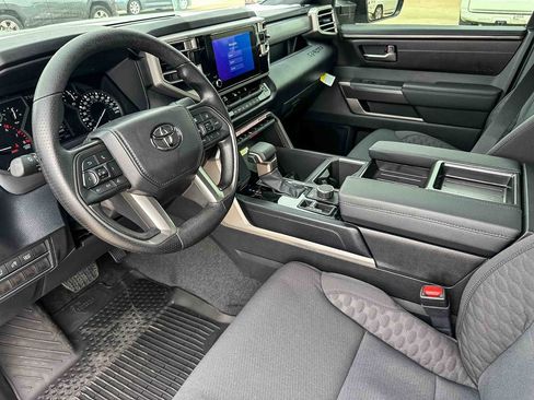 Used 2026 Toyota Tundra SR5 AWD/4WD image 8