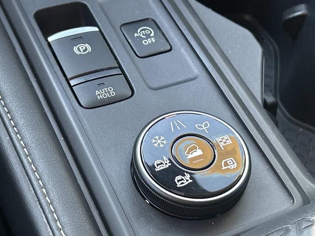 Certified 2024 Nissan Pathfinder S AWD/4WD image 24