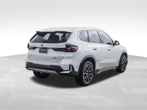 New 2026 BMW X1 xDrive28i w/ Convenience Package image 5