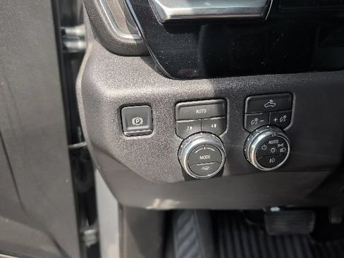Used 2026 GMC Sierra 1500 Elevation AWD/4WD image 19