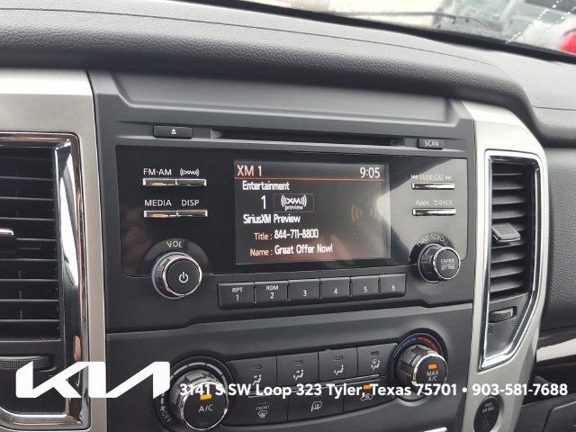 Used 2017 Nissan Titan SV RWD image 31
